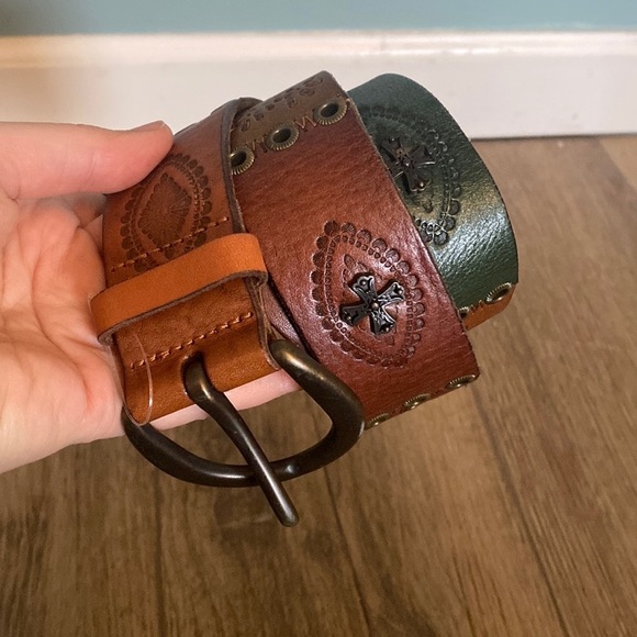 VTG Fossil patchwork tooled leather studded embossed brown red green belt Sz M - Picture 1 of 10